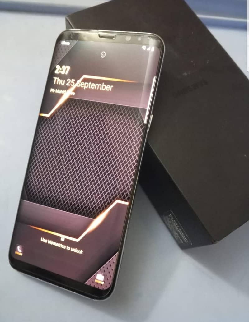 Samsung Mobile S8 Plus 1