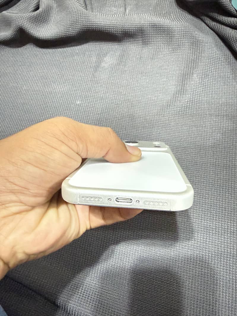 Apple iPhone 17 Pro 7