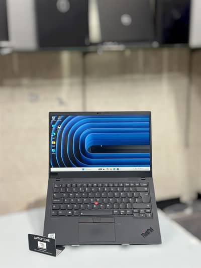 LENOVO THINKPAD X1 CARBON