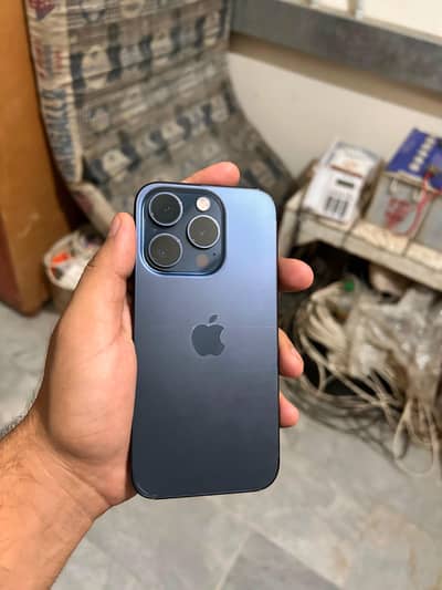Apple iPhone 15 Pro