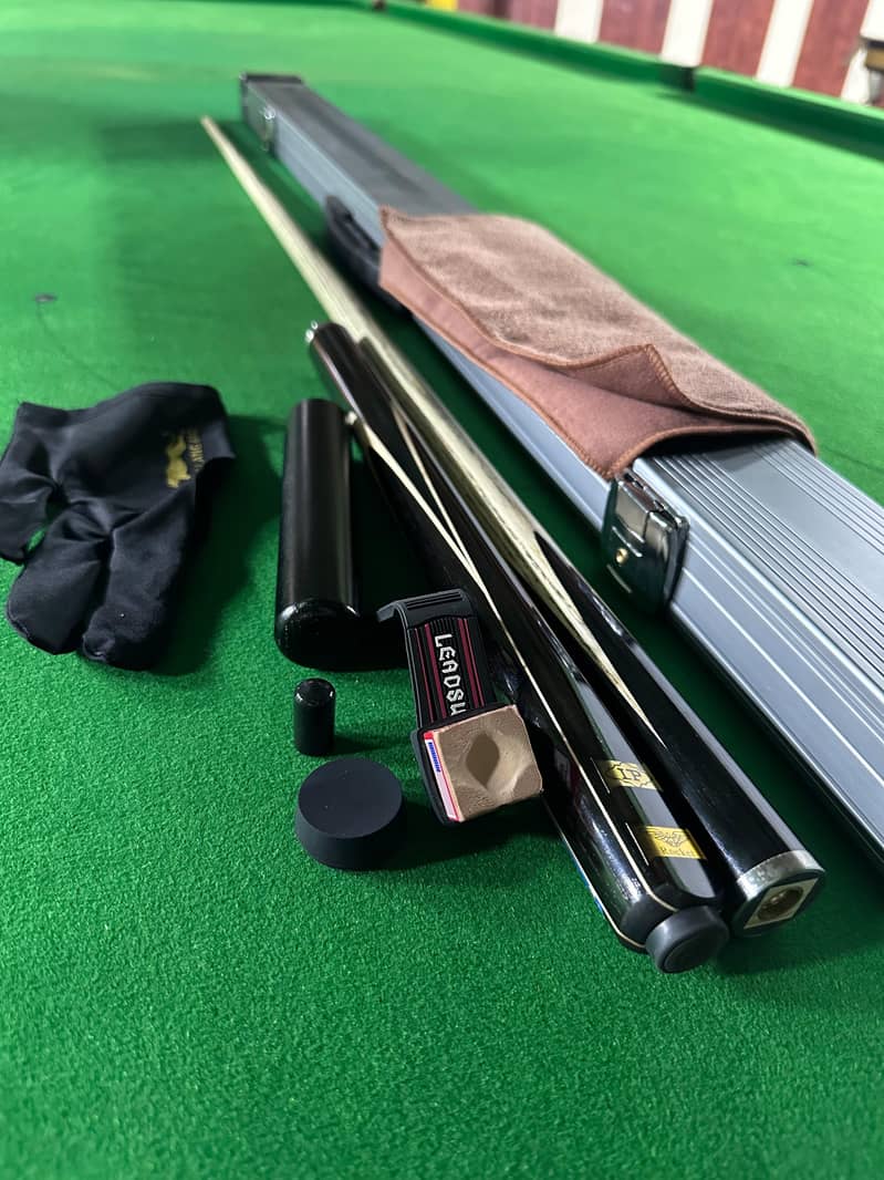Lp Rocket 3pcs cue 1