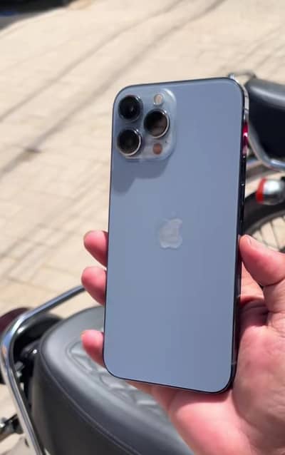 Apple iPhone 13 Pro Max