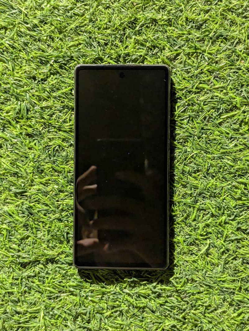 Google Pixel 6a 1