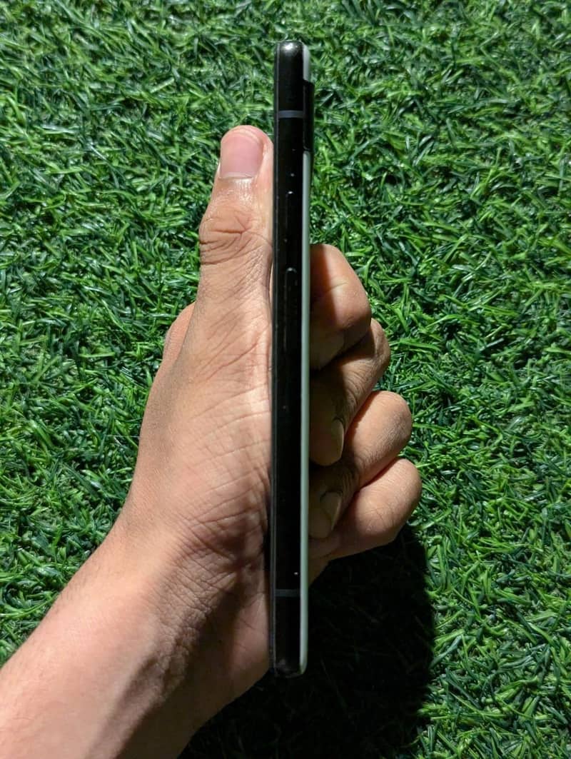 Google Pixel 6a 3