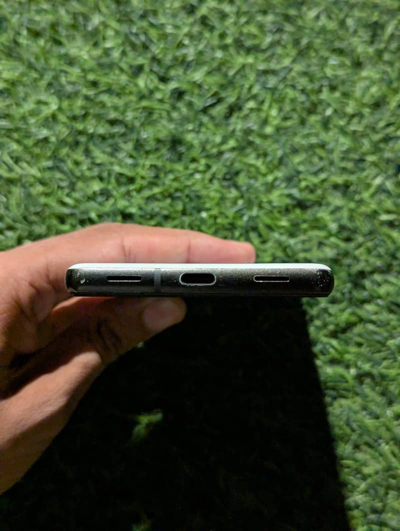 Google Pixel 6a 5