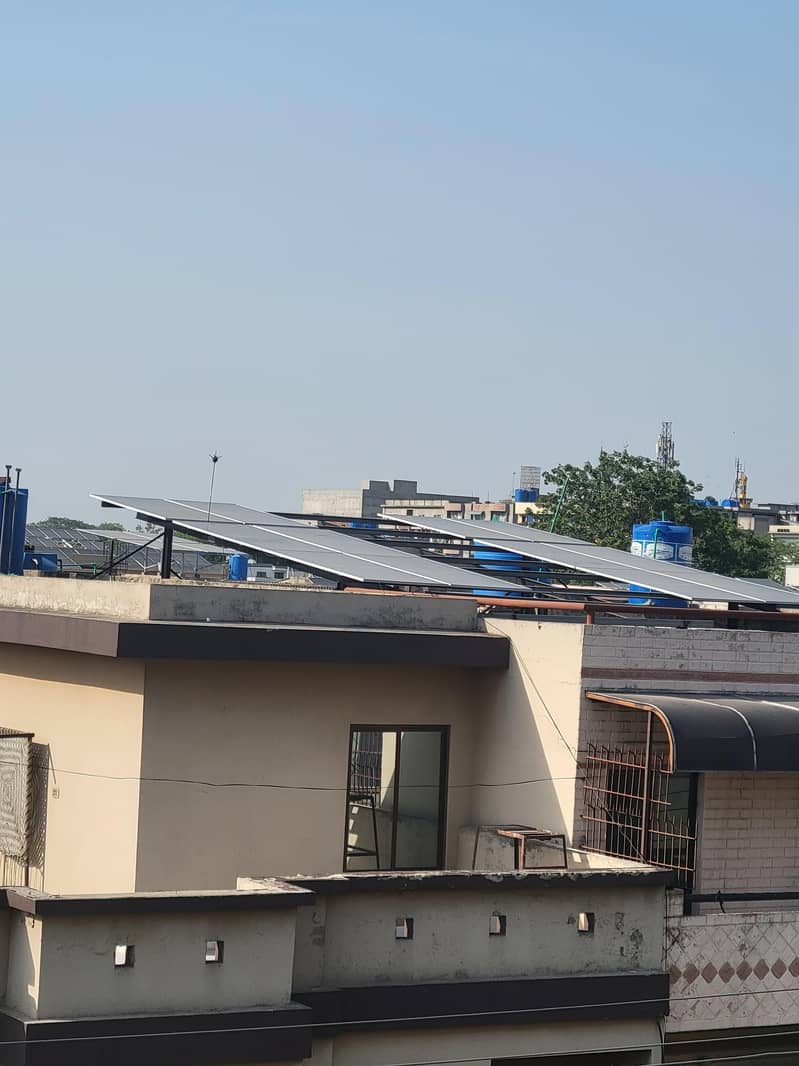 Elevated solar structure 1