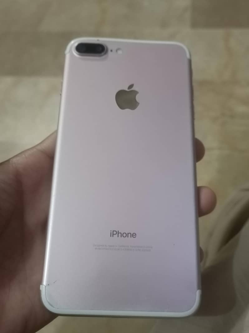 Apple iPhone 7 Plus 0