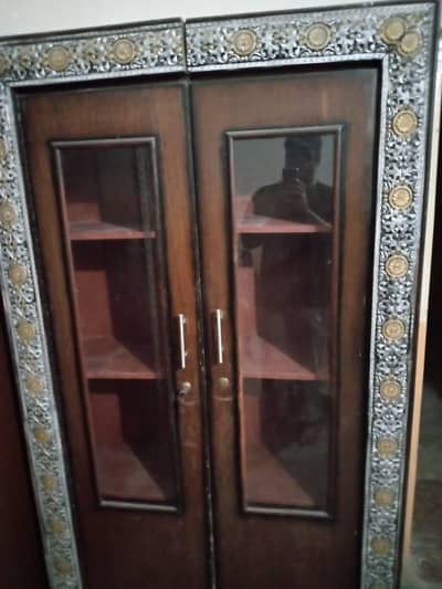 bedroom set available for sale
