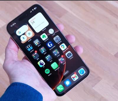 Apple iPhone 16 Pro Max