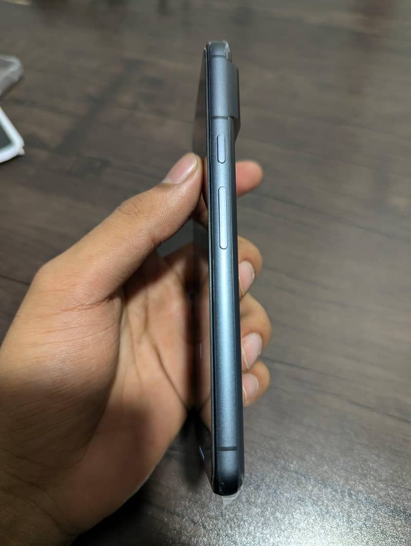 Google Pixel 8 2