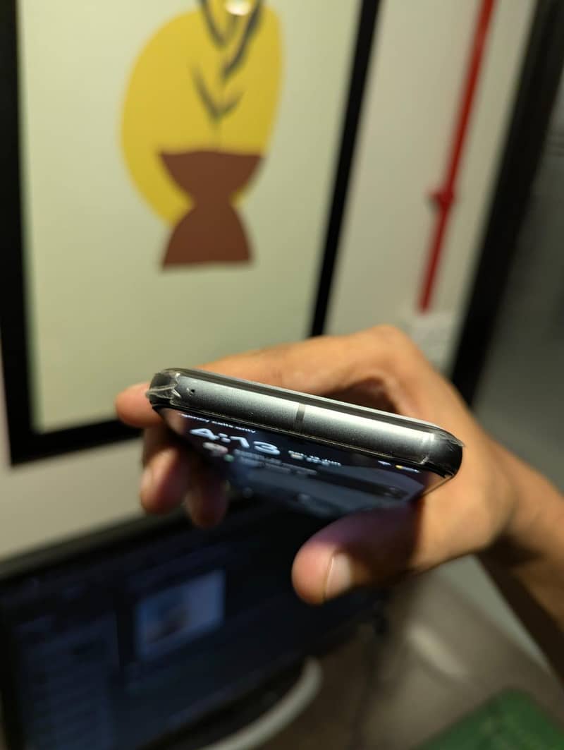 Google Pixel 8 5