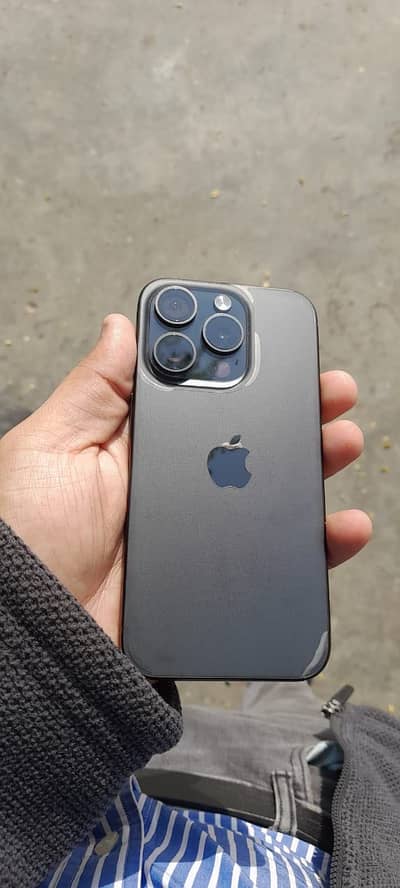 Apple iPhone 15 Pro