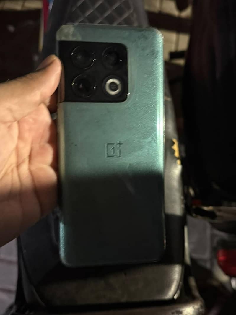 One Plus 10 Pro 5