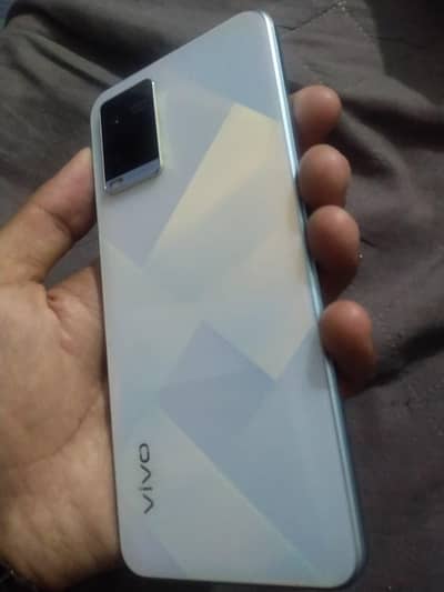 Vivo Y21