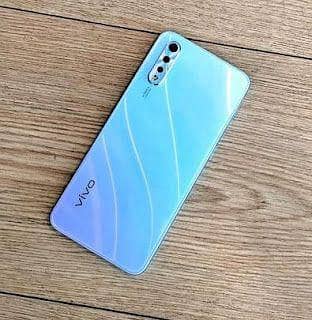 Vivo S1