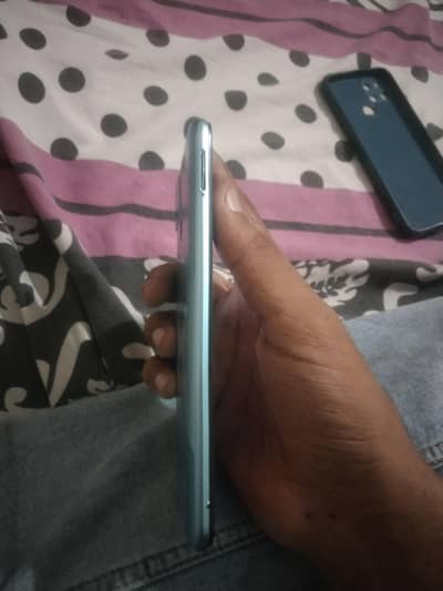 Realme C21Y side botton ki stip NHI ha all ok set ha bus toch break ha