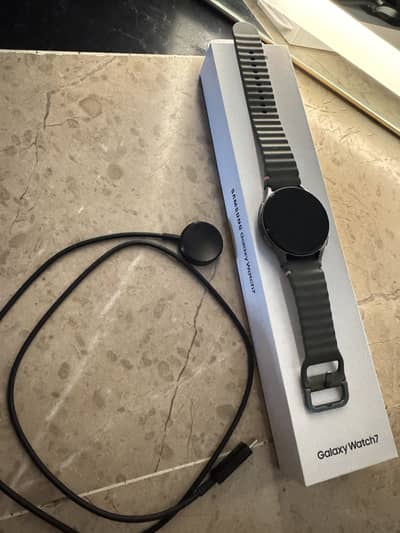 Samsung Galaxy Watch 7 for Urgent Sale