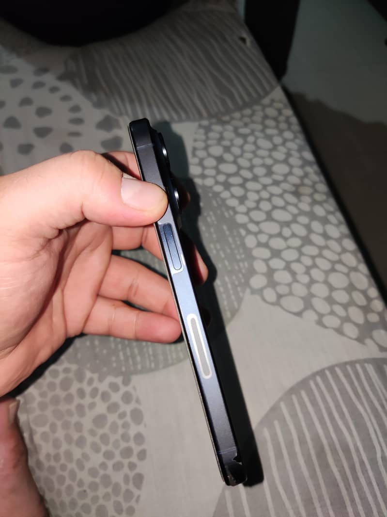 iPhone 15 Pro 7