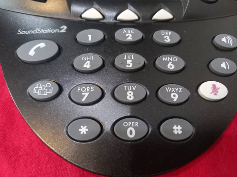 Polycom Sound Station 2 11