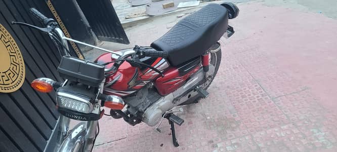 CG125. Model 2013