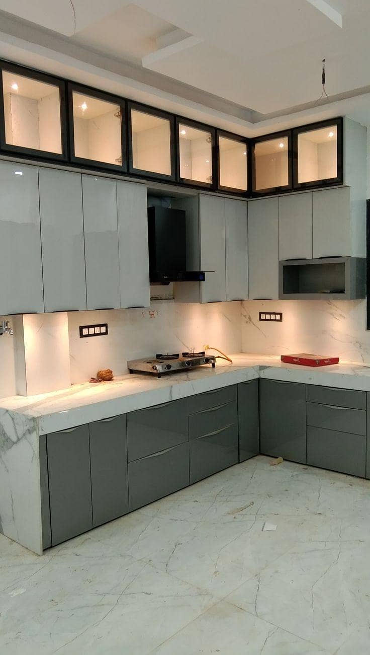 wardrobe/kitchen cabinets 5