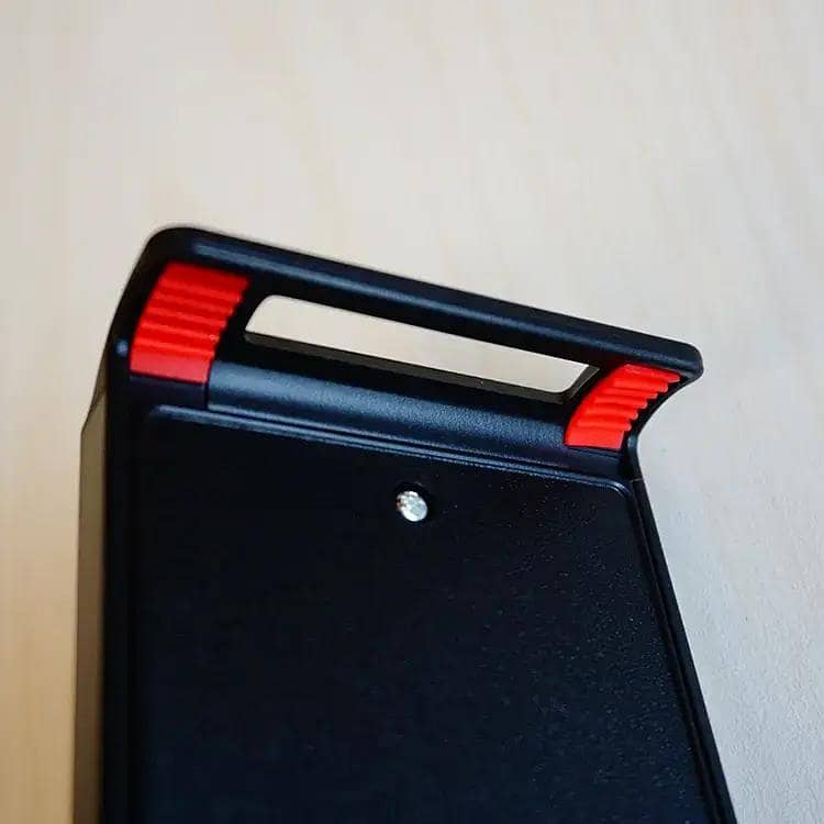 Universal Mobile Phone Bracket for Bedside Learning Table 9