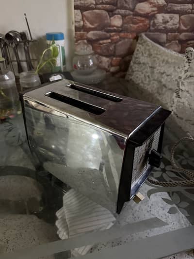 Ganeral toaster