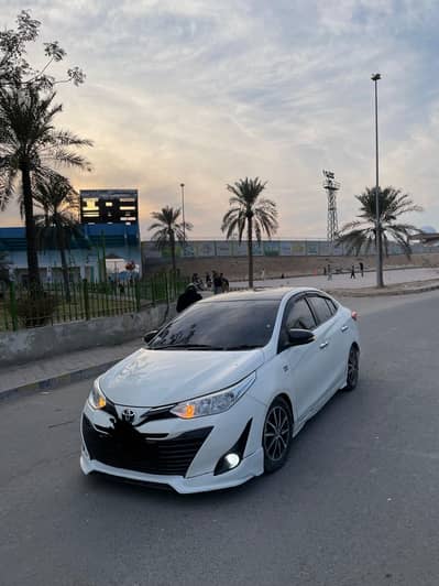 Toyota Yaris 1.3 Ativ Cvt