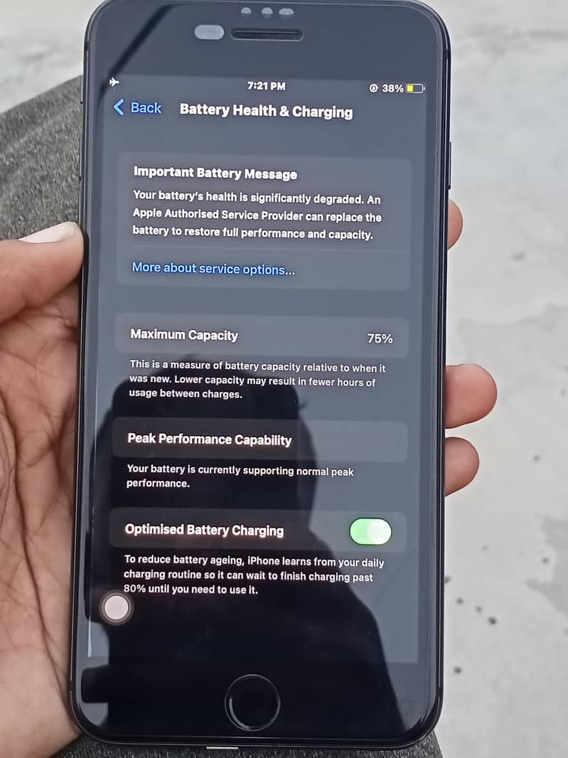 Apple iPhone 8 Plus 5