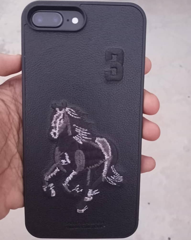 Apple iPhone 8 Plus 7