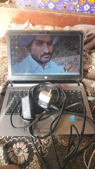 Labtop Hp 8 + 128 ssd hard