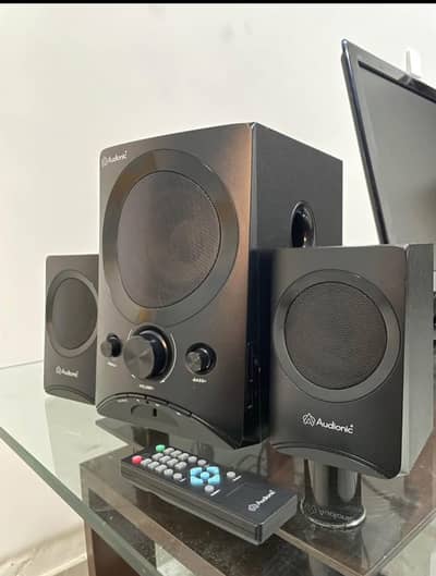 Audionic bass boost sound