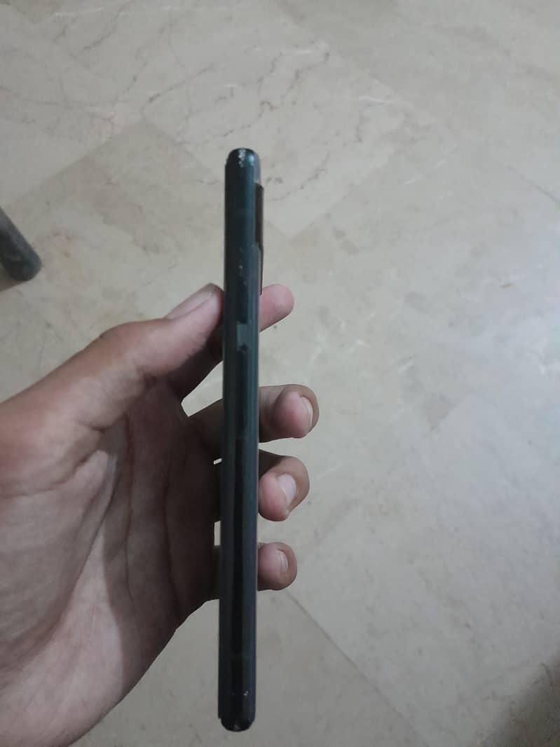Google Pixel 6a 5