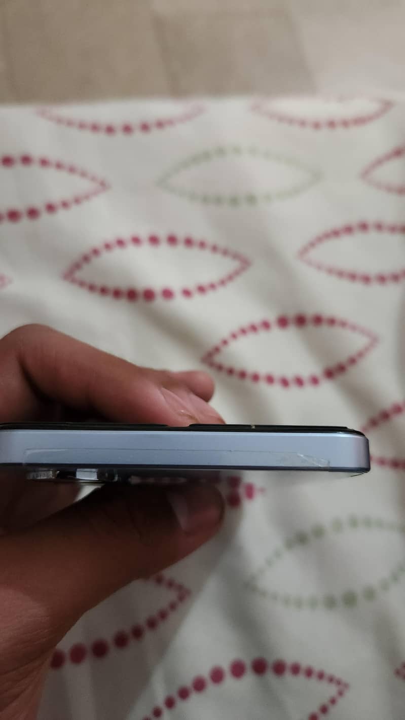 Realme Note 60 5
