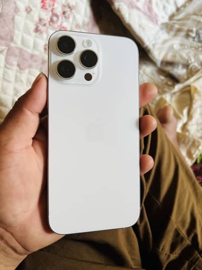 iPhone 16 pro max 256gb bypass
