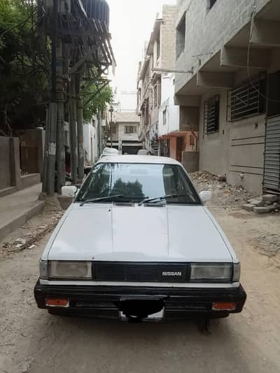 Nissan Sunny 1987