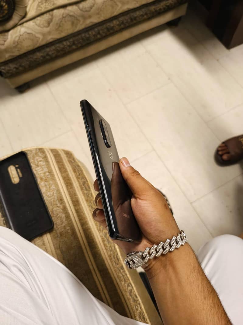 One Plus 8 Pro 3