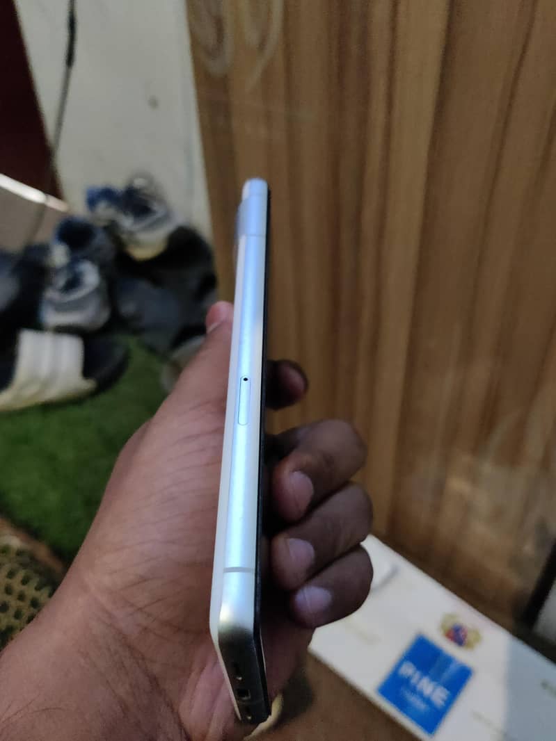 Google Pixel 7 3