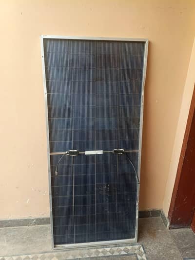 280 watt solar pannel