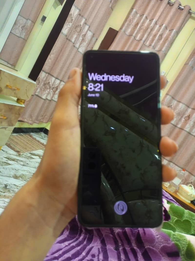 One Plus 9   0-3-0-7-2-6-6-6-6-9-8 wts*p 7