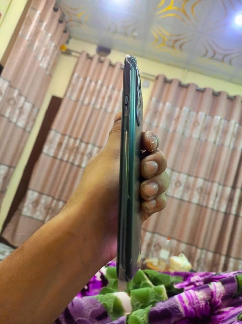 One Plus 9   0-3-0-7-2-6-6-6-6-9-8 wts*p 9