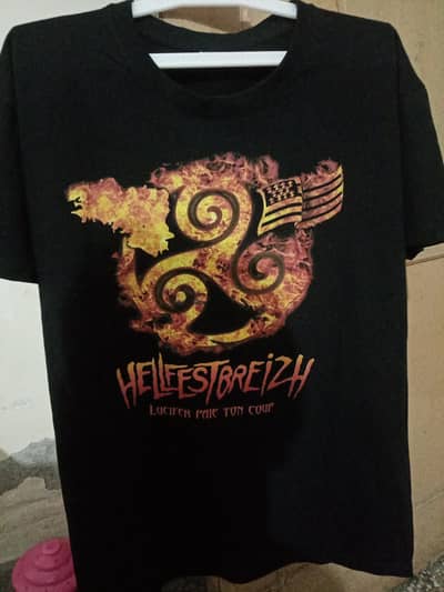 t shirt