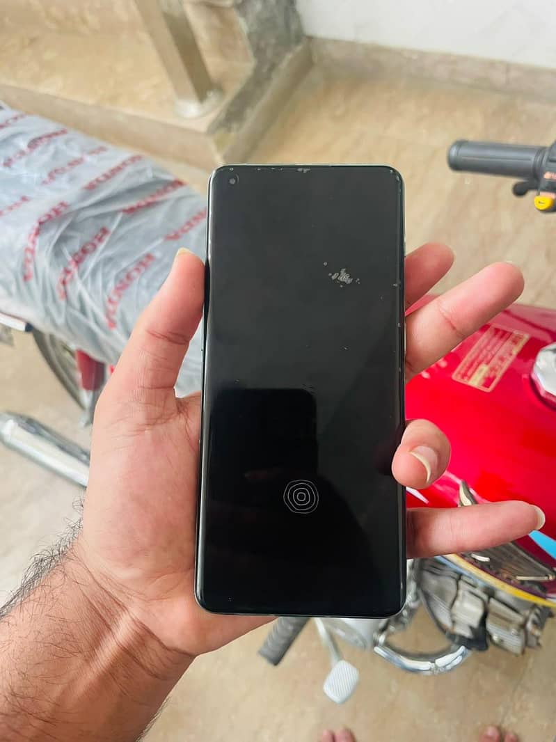 One Plus 10 Pro 1