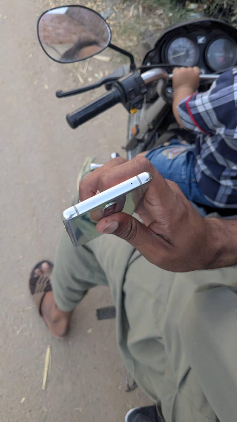 One Plus 8 1