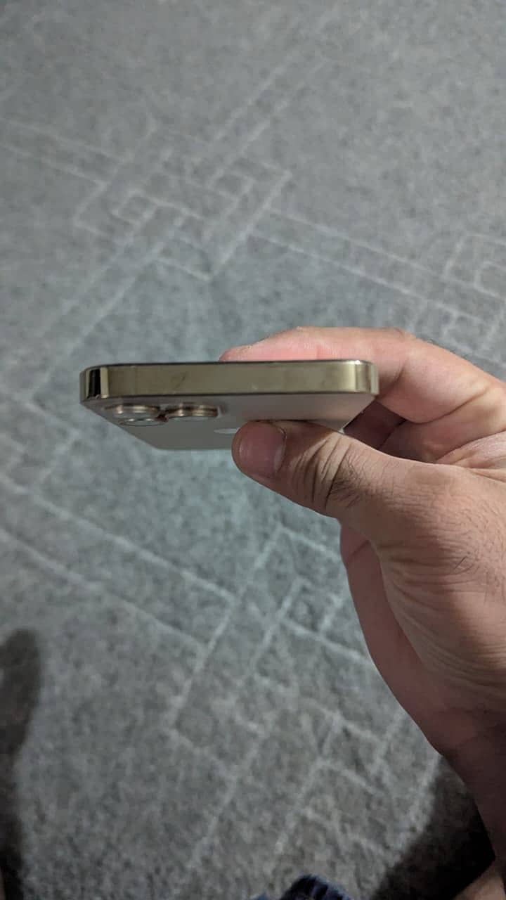 Apple iPhone 12 Pro 5