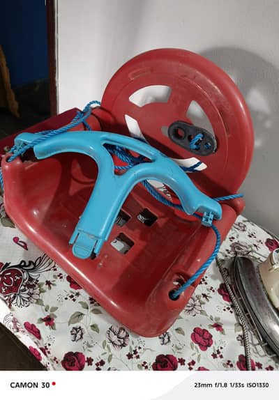 baby swing in v good condition like new