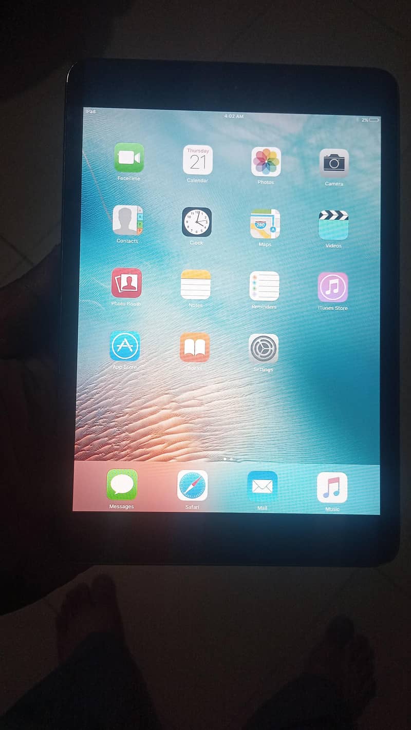 IPad   mini  in good condition 2