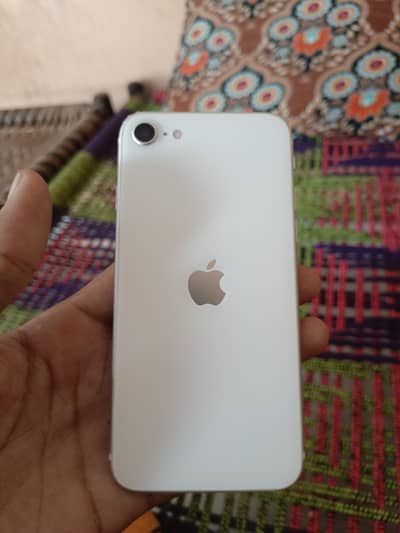 Apple iPhone SE
