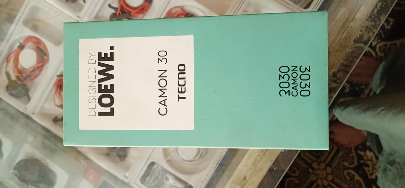 Tecno camon 30 10