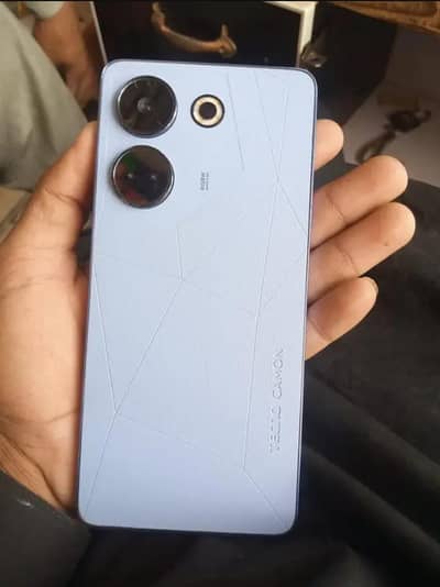 Tecno CAMON 20